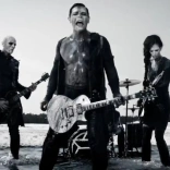 emigrate